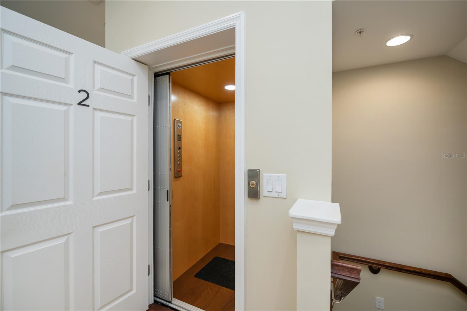 Image 31 of 98 For 10350 Longshore Road 61