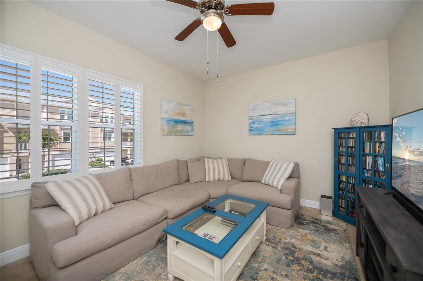 Image 35 of 98 For 10350 Longshore Road 61