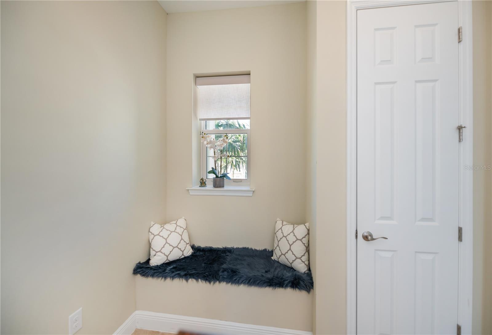 Image 41 of 98 For 10350 Longshore Road 61