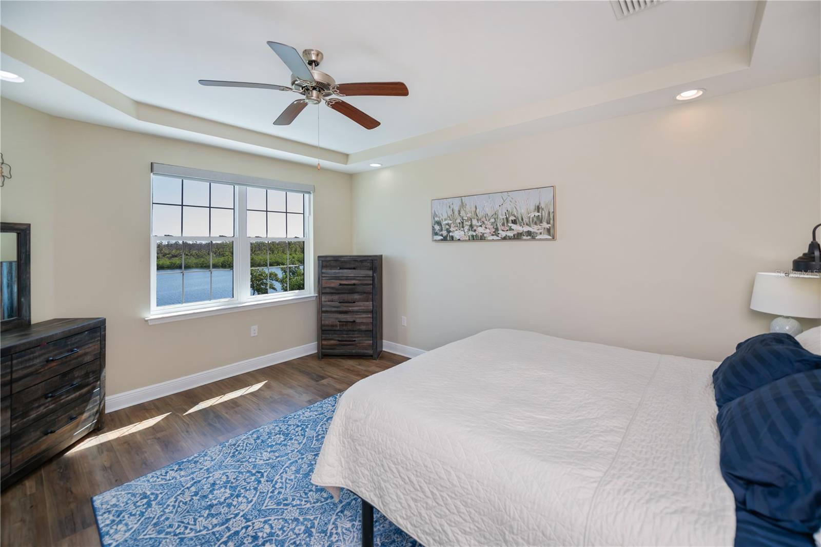 Image 44 of 98 For 10350 Longshore Road 61