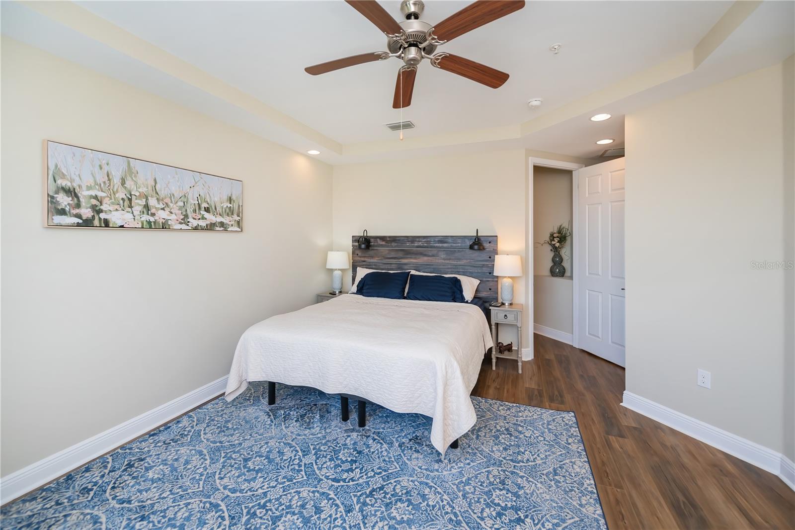 Image 46 of 98 For 10350 Longshore Road 61