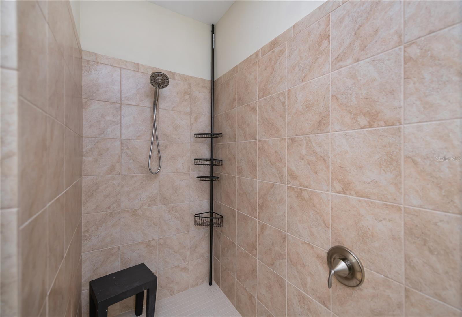 Image 62 of 98 For 10350 Longshore Road 61