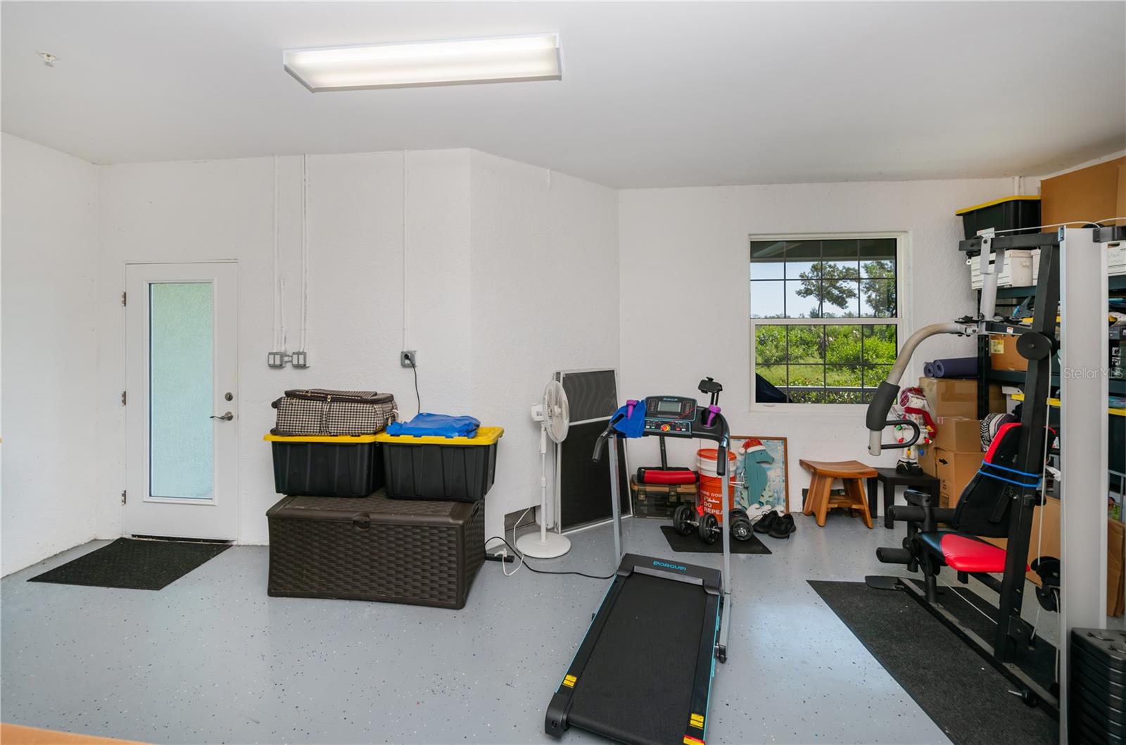 Image 71 of 98 For 10350 Longshore Road 61