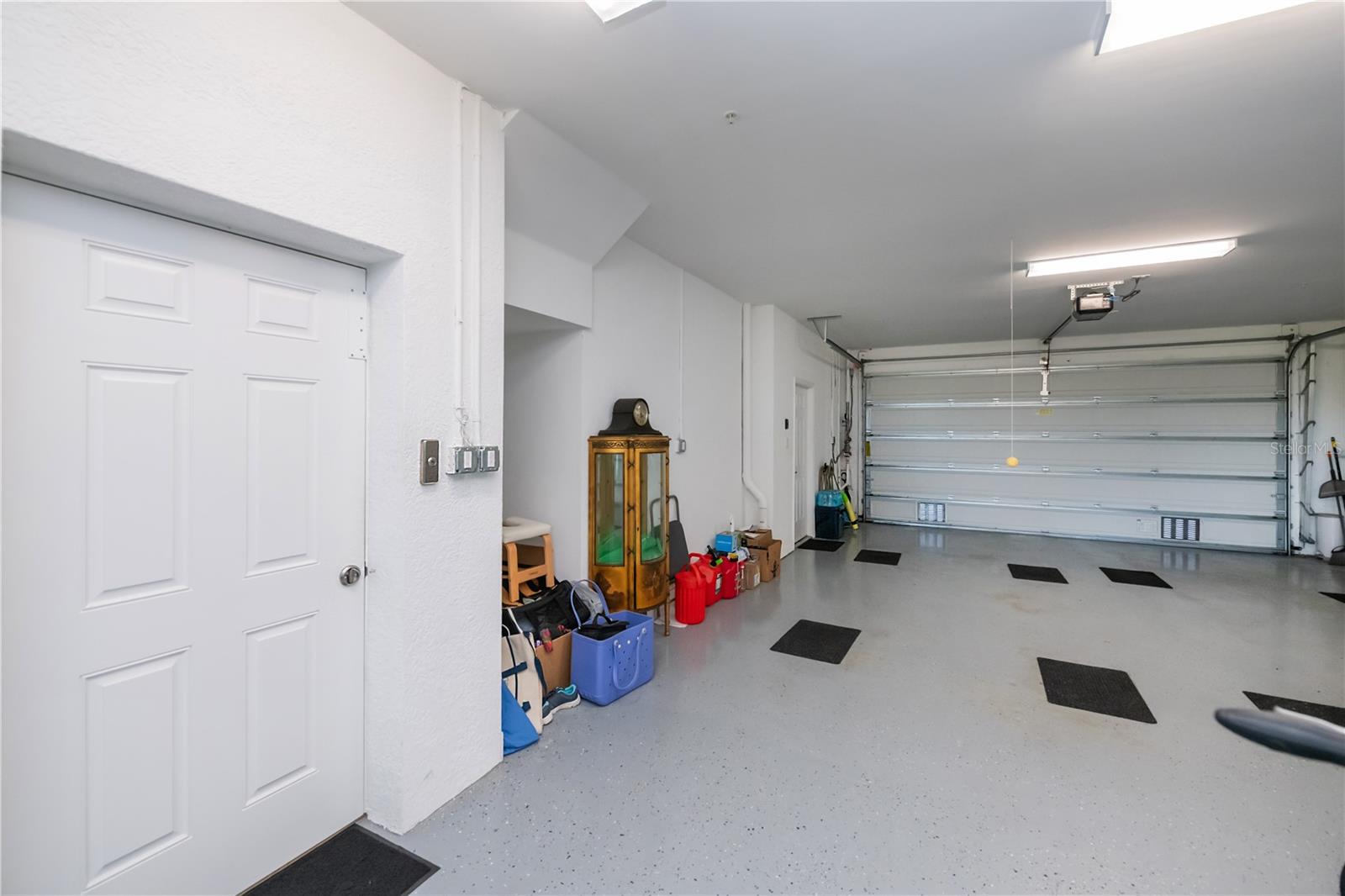 Image 73 of 98 For 10350 Longshore Road 61