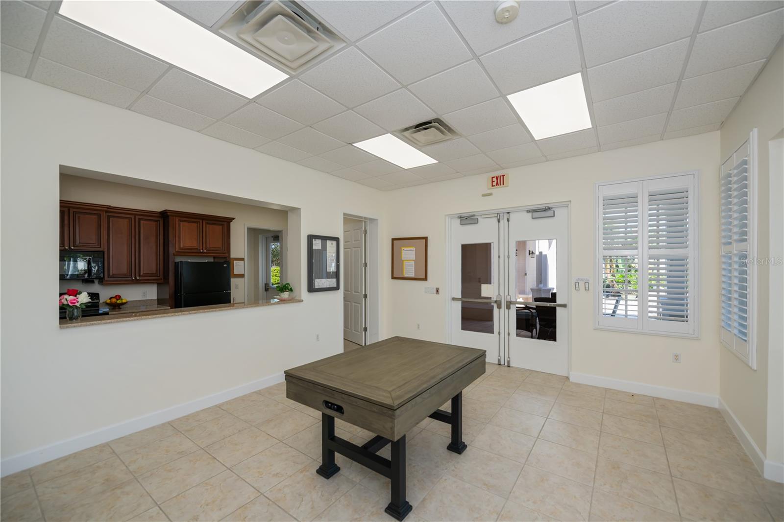 Image 90 of 98 For 10350 Longshore Road 61