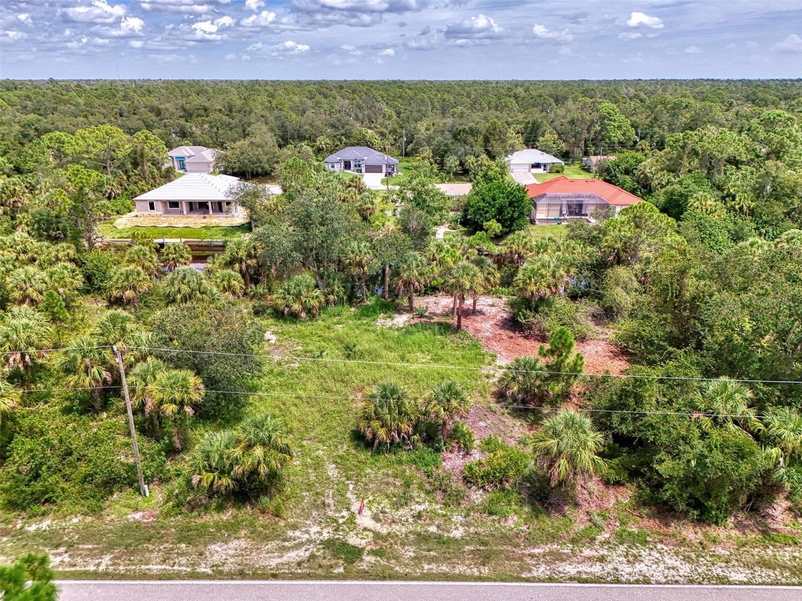 Image 5 of 25 For 3116 Como Street