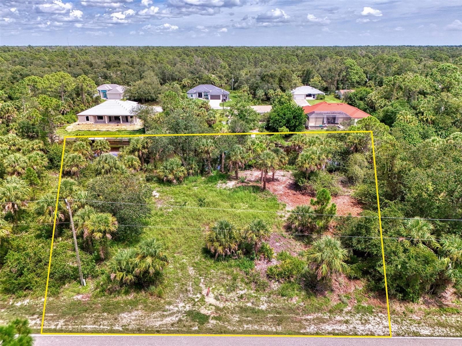 Image 6 of 25 For 3116 Como Street