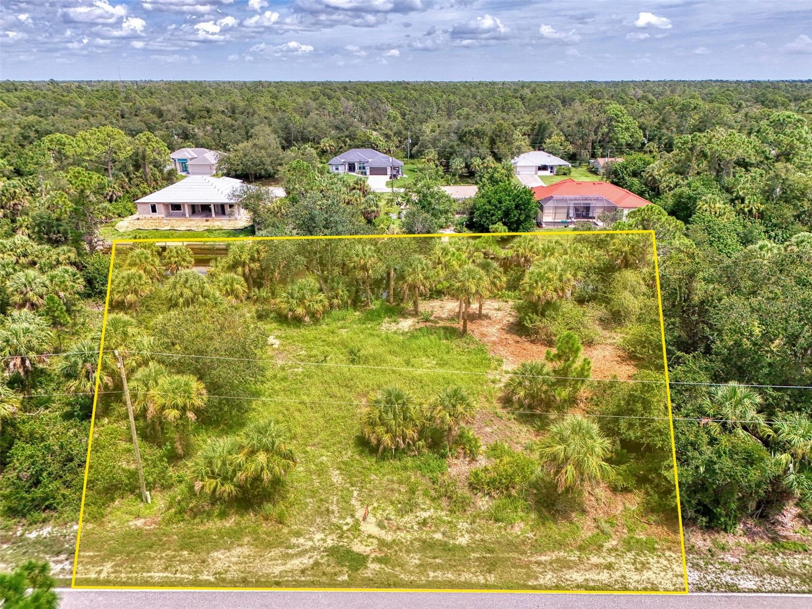 Image 7 of 25 For 3116 Como Street