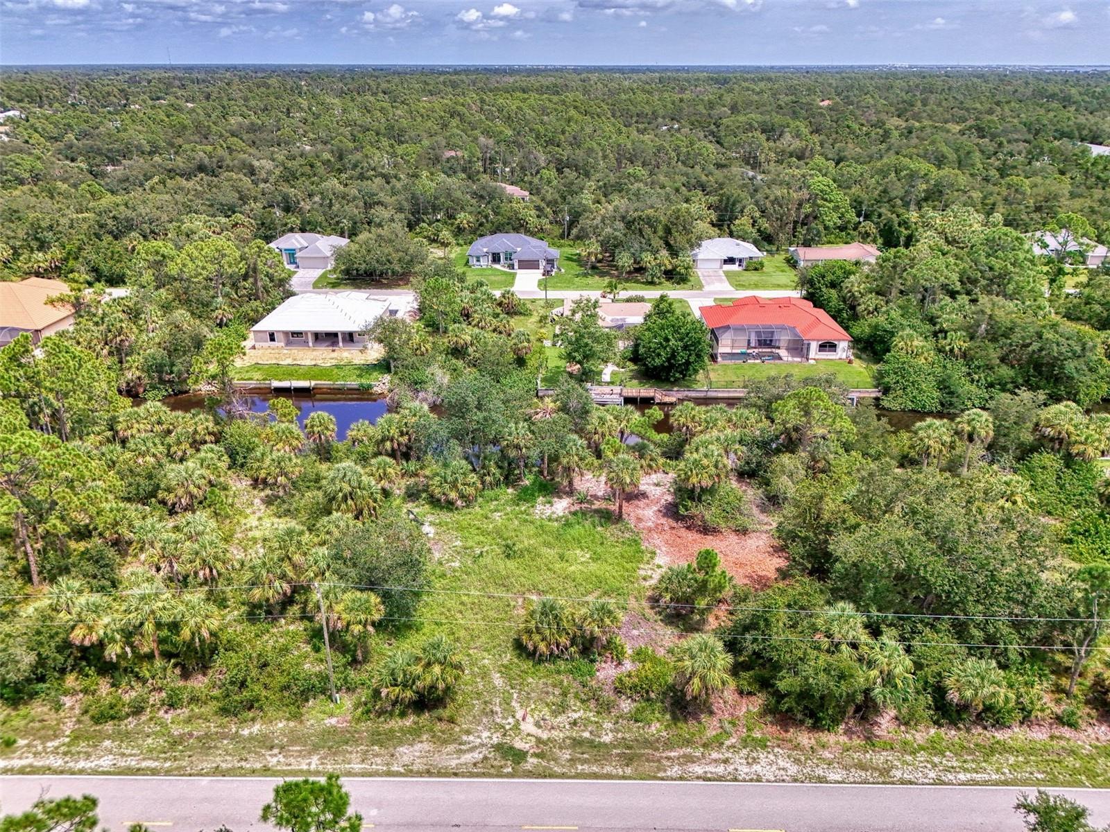 Image 8 of 25 For 3116 Como Street