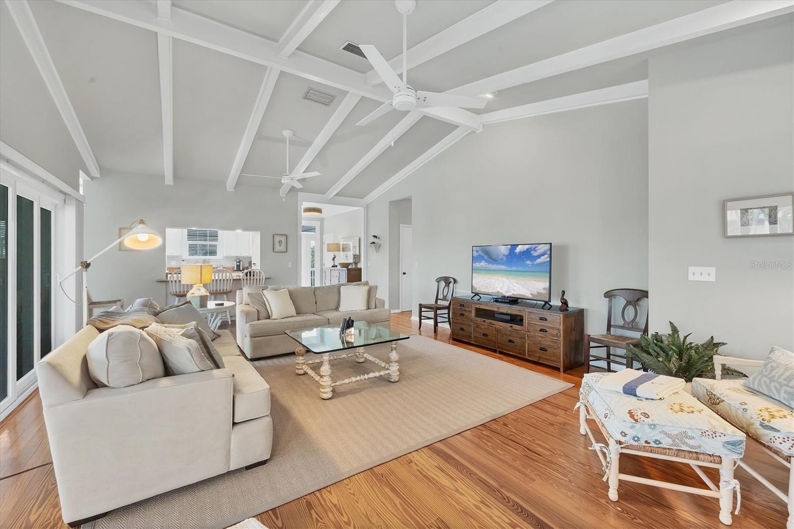 Image 12 of 38 For 2420 24th Street W