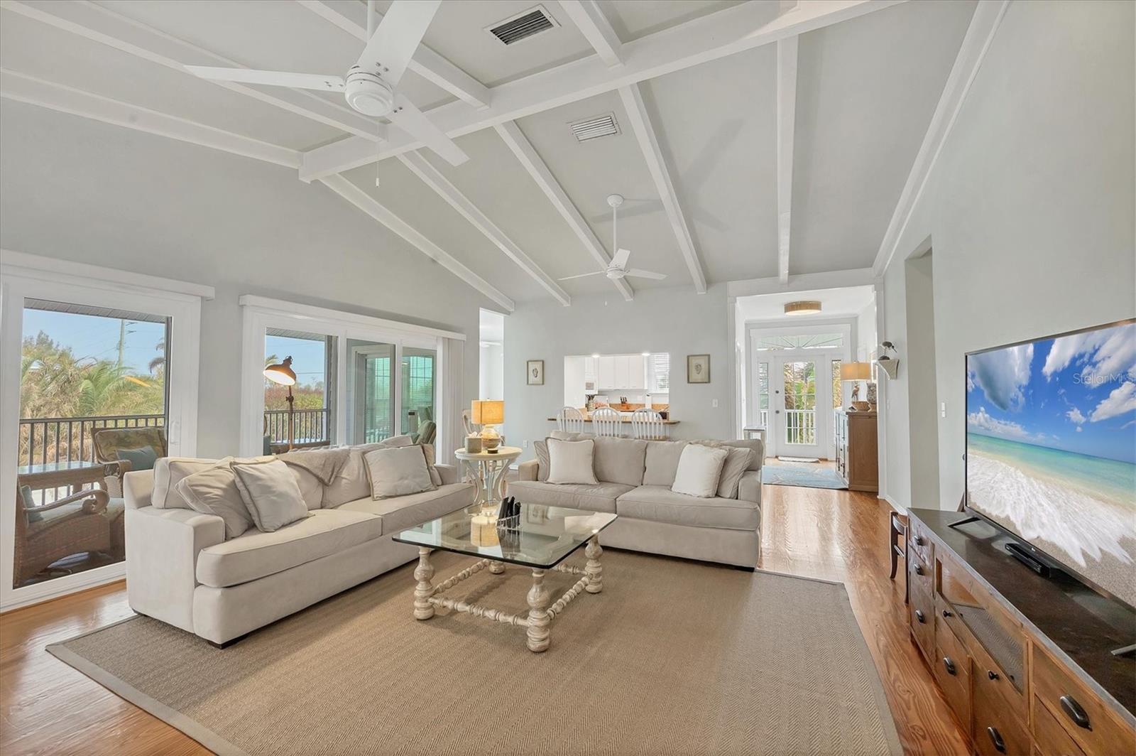 Image 13 of 38 For 2420 24th Street W