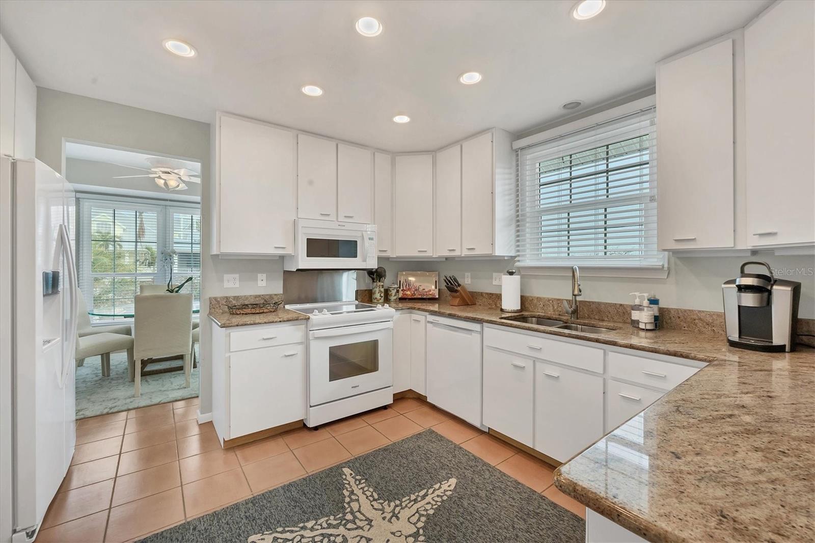 Image 15 of 38 For 2420 24th Street W