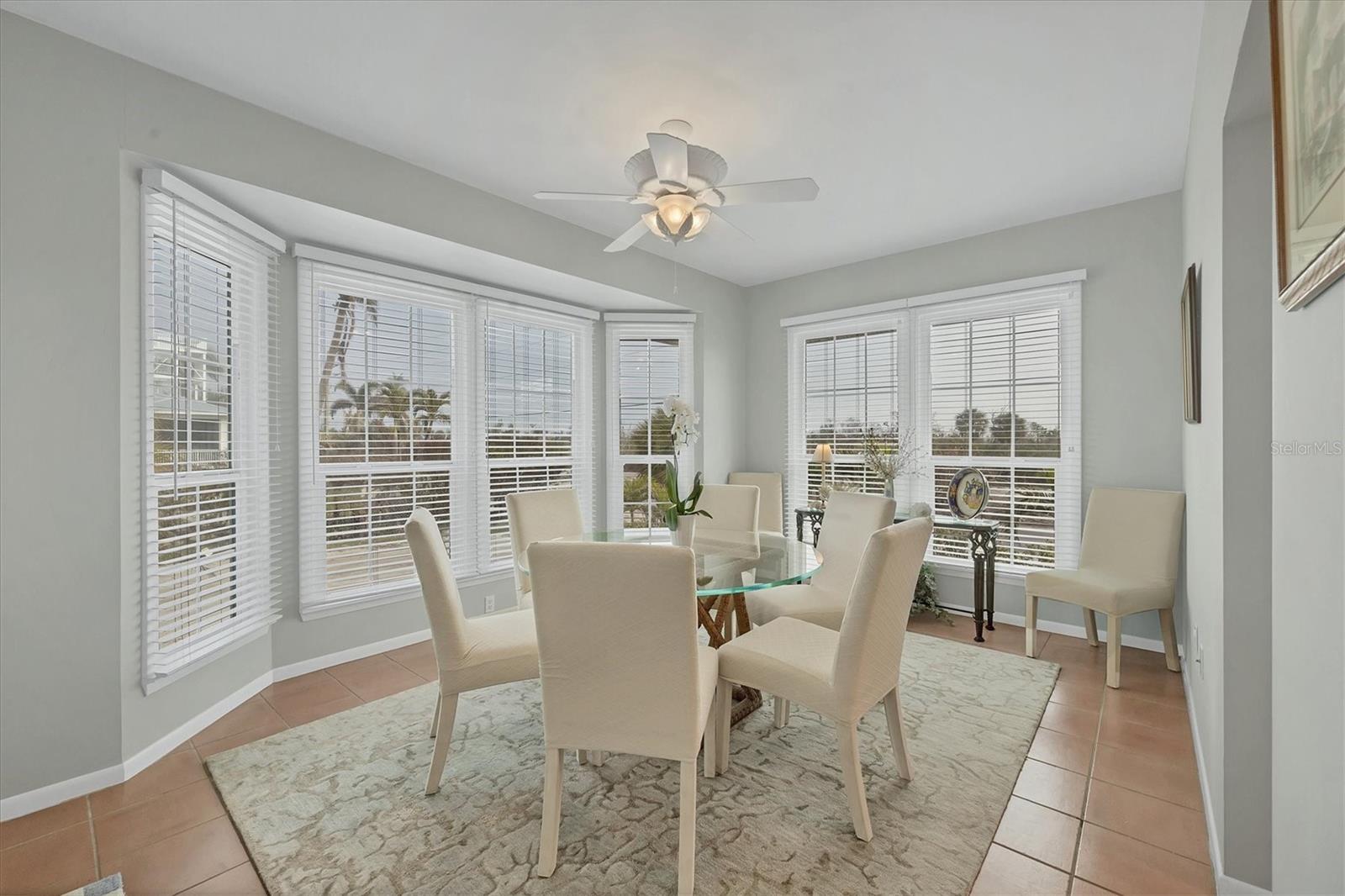 Image 18 of 38 For 2420 24th Street W