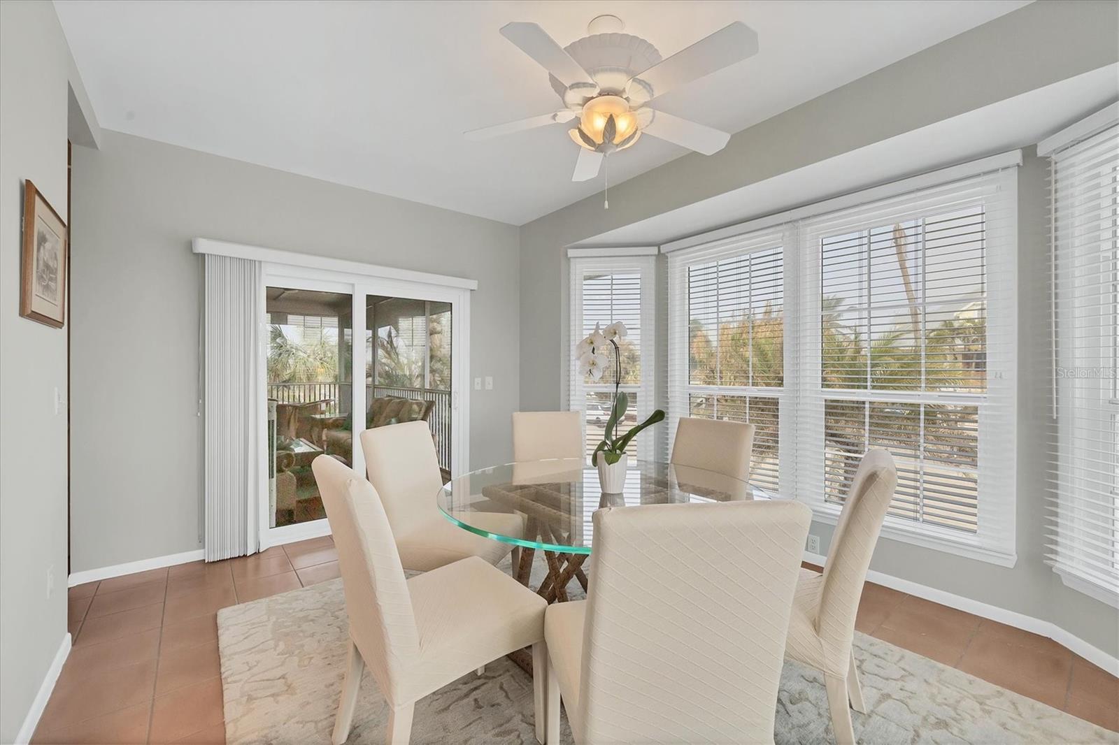 Image 19 of 38 For 2420 24th Street W