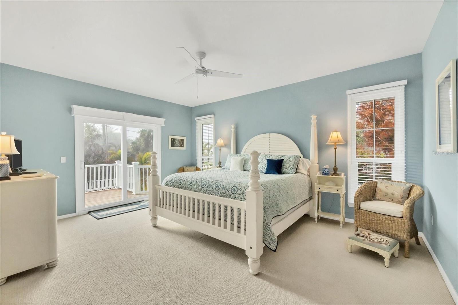 Image 20 of 38 For 2420 24th Street W