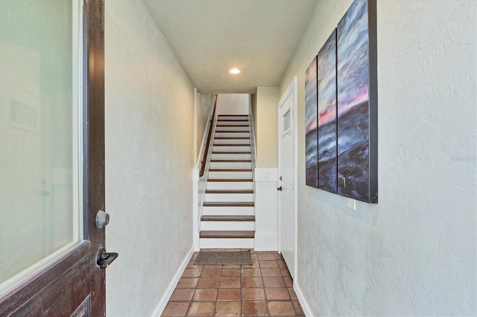 Image 12 of 45 For 530 5th Street W 4