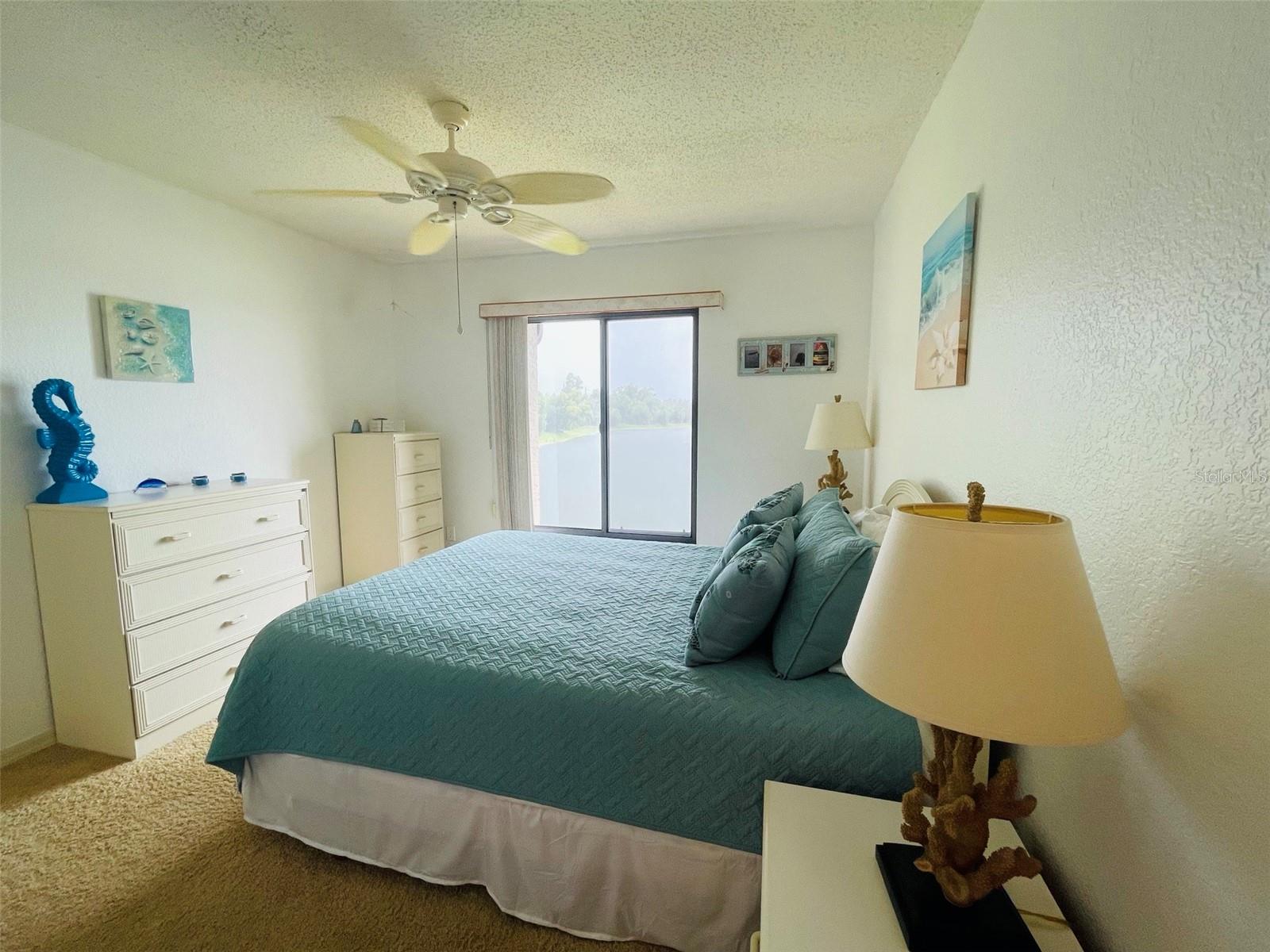Image 11 of 21 For 4000 Oakview Drive L9
