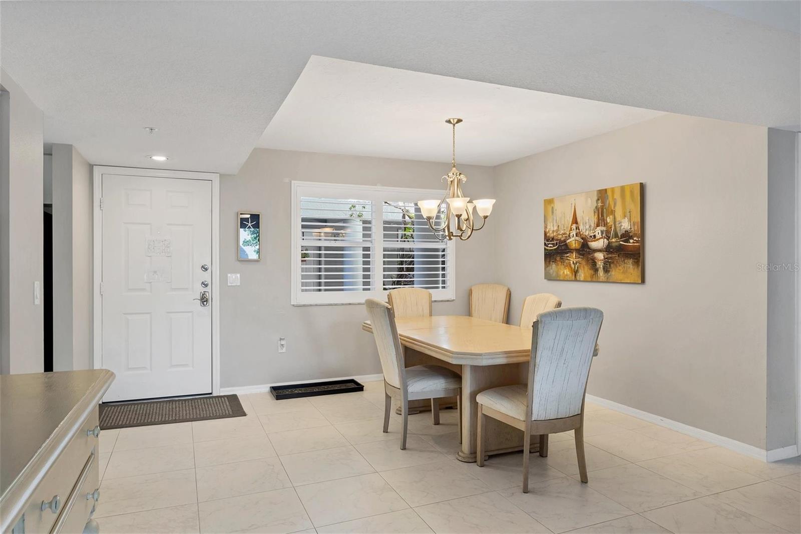 Image 21 of 80 For 2380 Beach Road 108