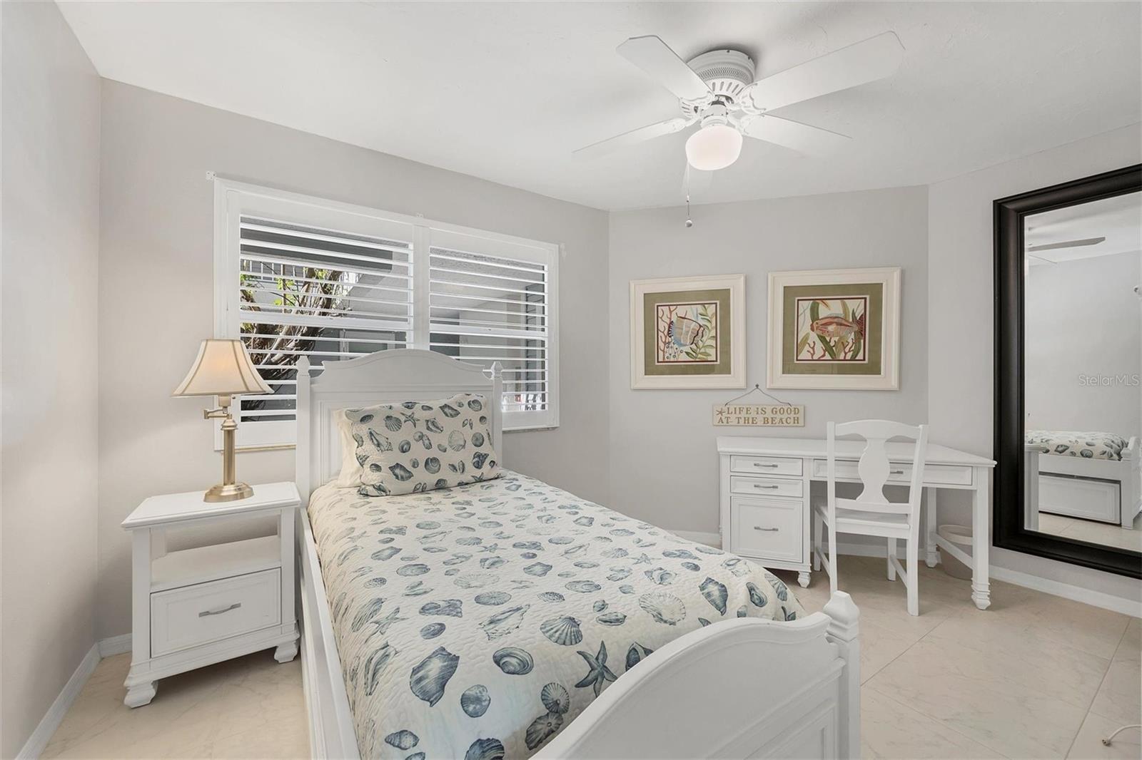 Image 29 of 80 For 2380 Beach Road 108