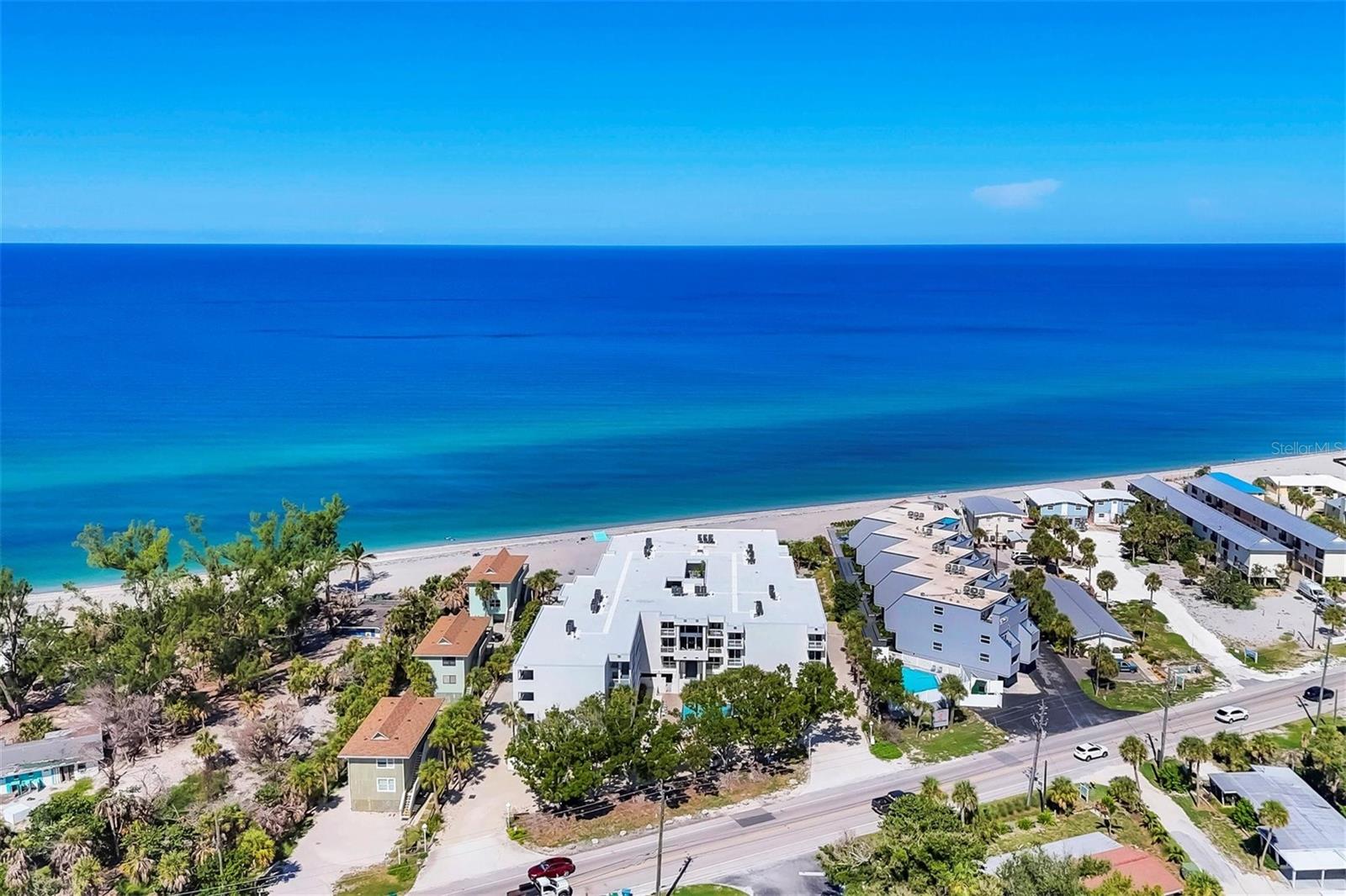 Image 7 of 80 For 2380 Beach Road 108