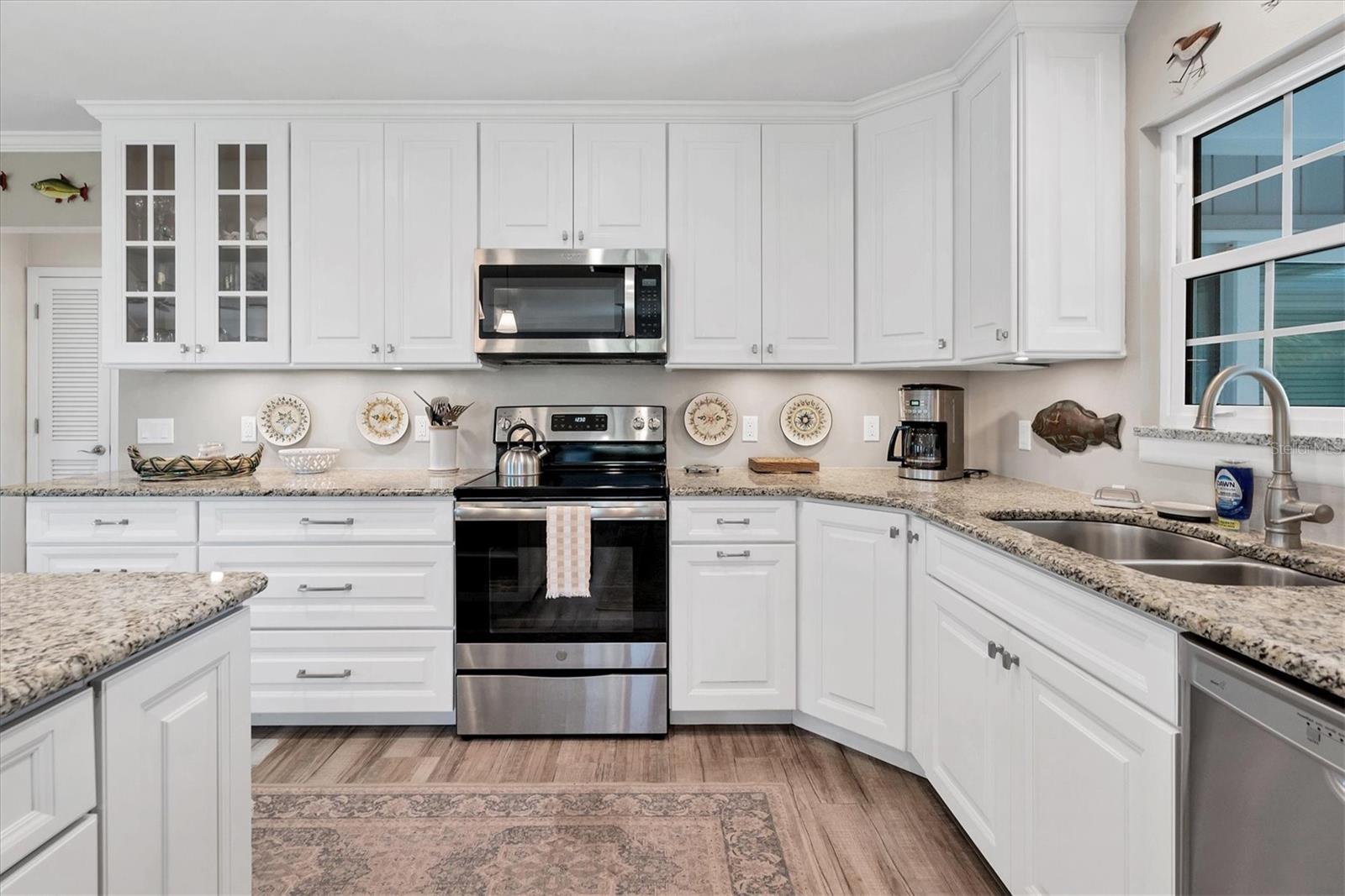 Image 16 of 48 For 4010 40th Street W
