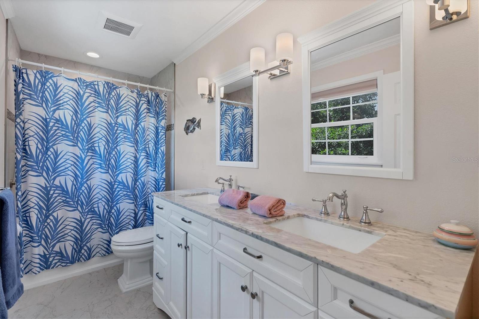 Image 23 of 48 For 4010 40th Street W