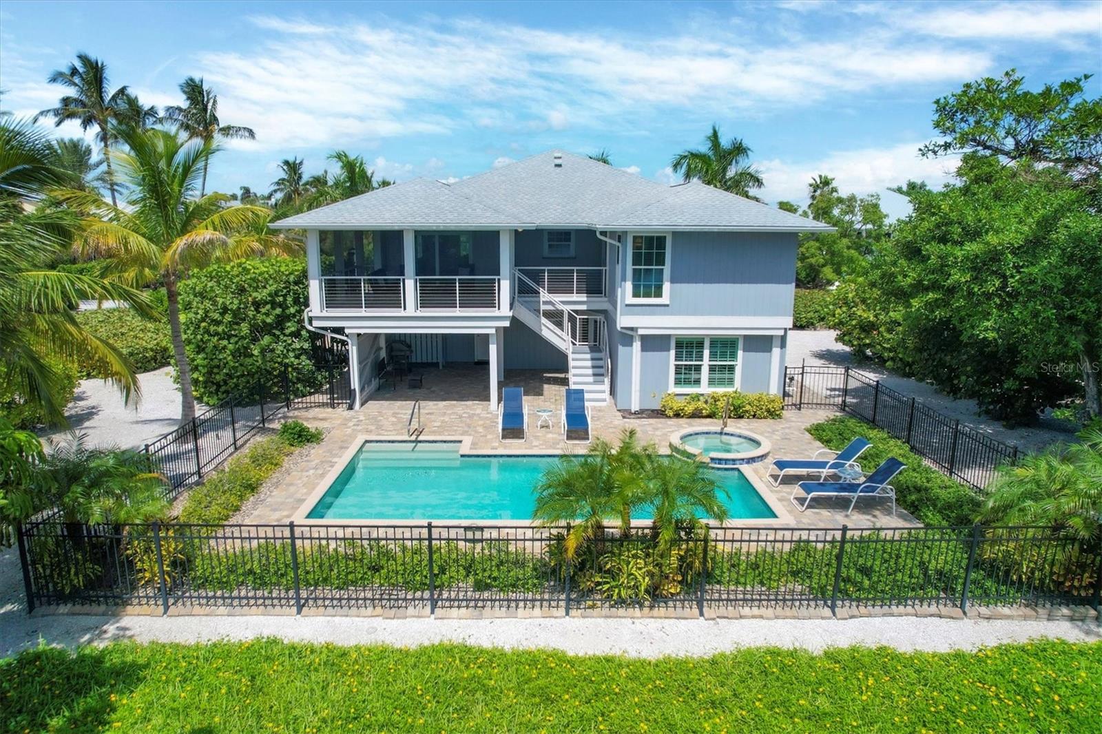 Image 9 of 48 For 4010 40th Street W