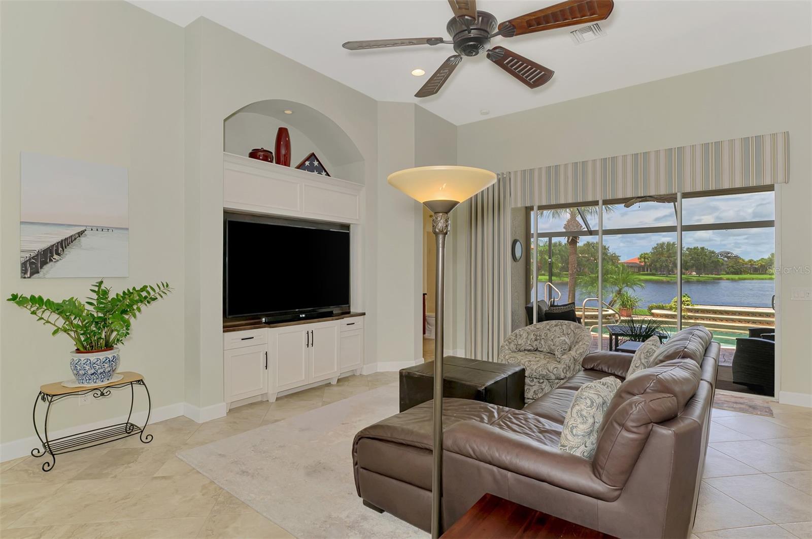 Image 14 of 95 For 2668 Myakka Marsh Lane
