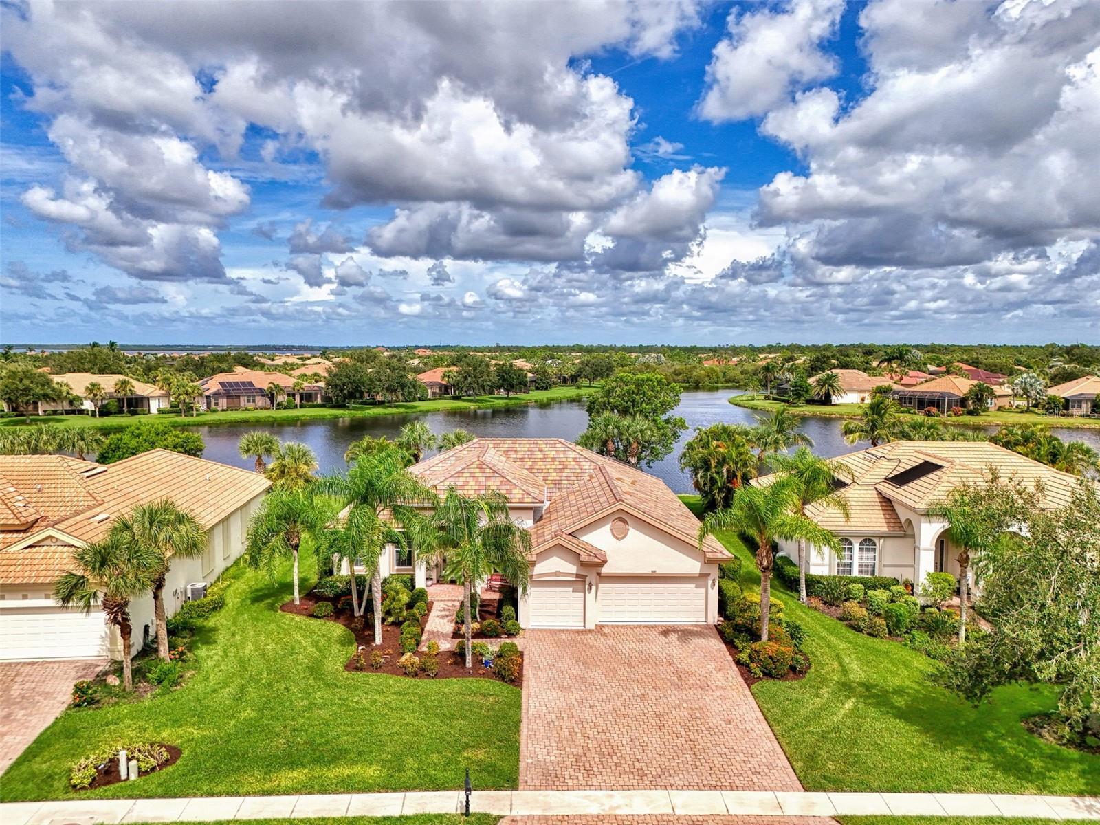 Image 3 of 95 For 2668 Myakka Marsh Lane