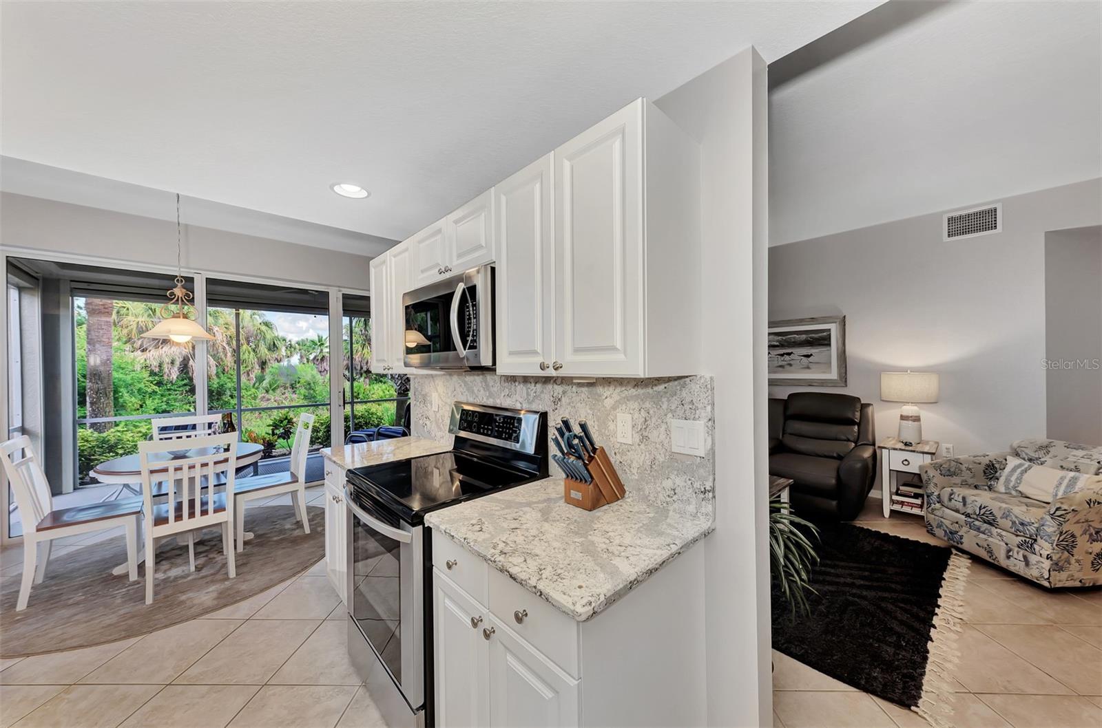 Image 19 of 73 For 3423 Grand Vista Court 101