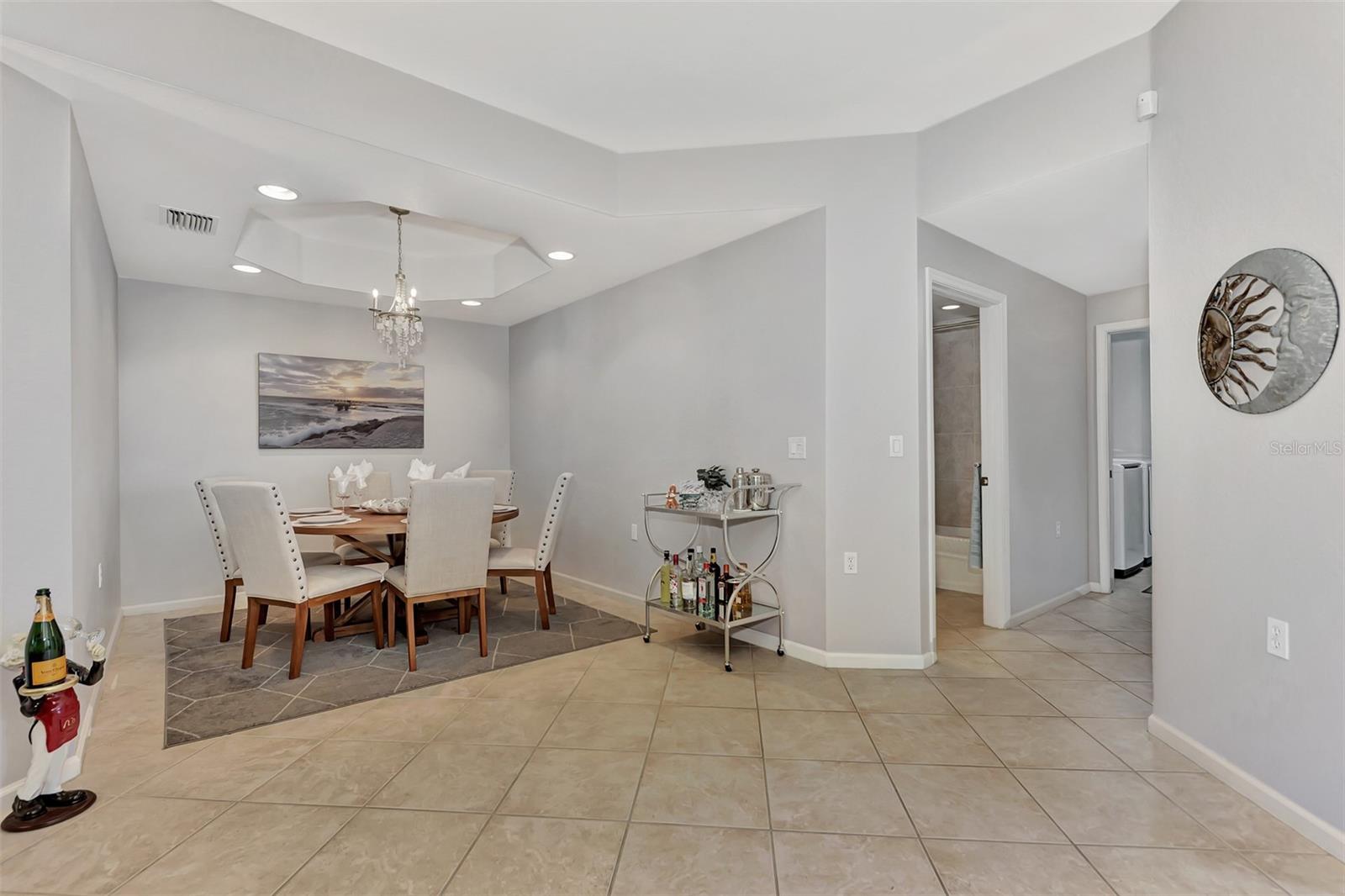 Image 21 of 73 For 3423 Grand Vista Court 101