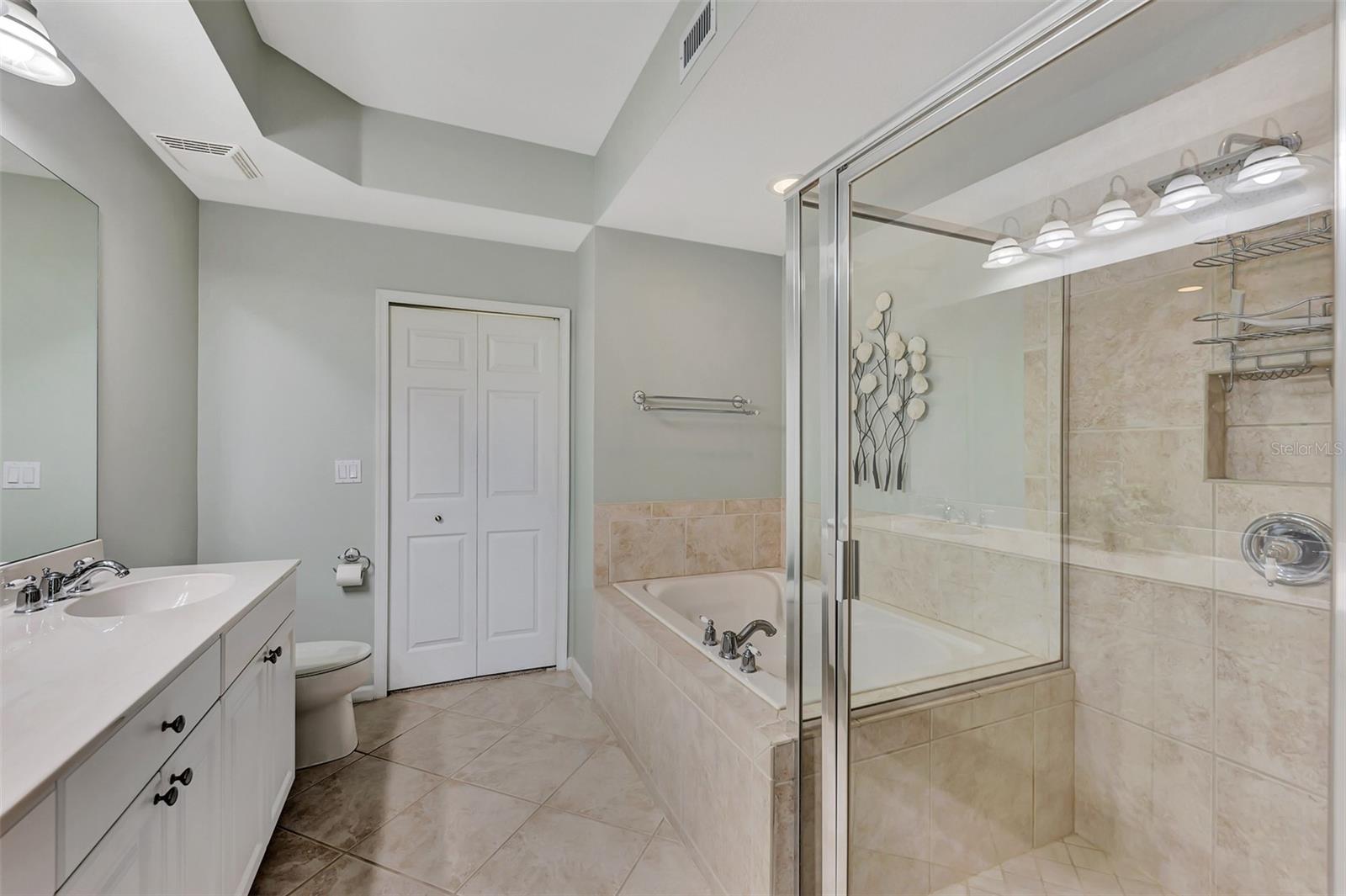 Image 32 of 73 For 3423 Grand Vista Court 101