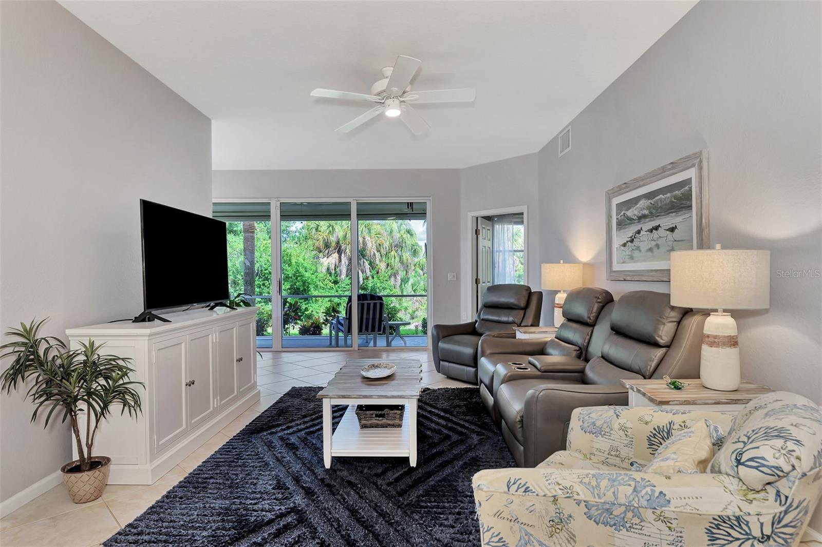 Image 7 of 73 For 3423 Grand Vista Court 101