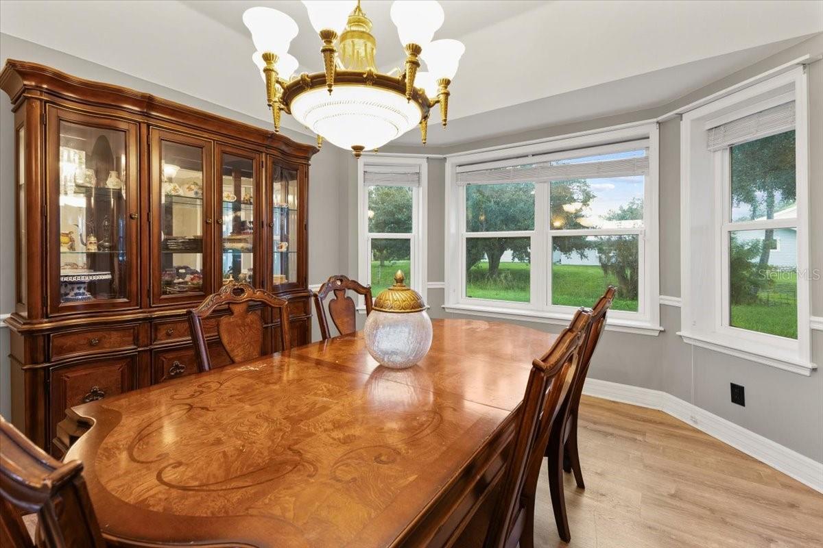 Image 10 of 60 For 6175 Riverside Drive