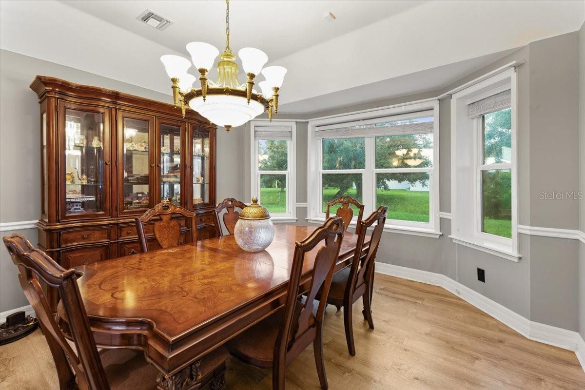 Image 11 of 60 For 6175 Riverside Drive