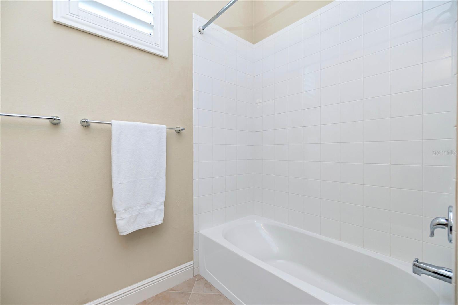 Image 42 of 98 For 26846 Faldo Lane