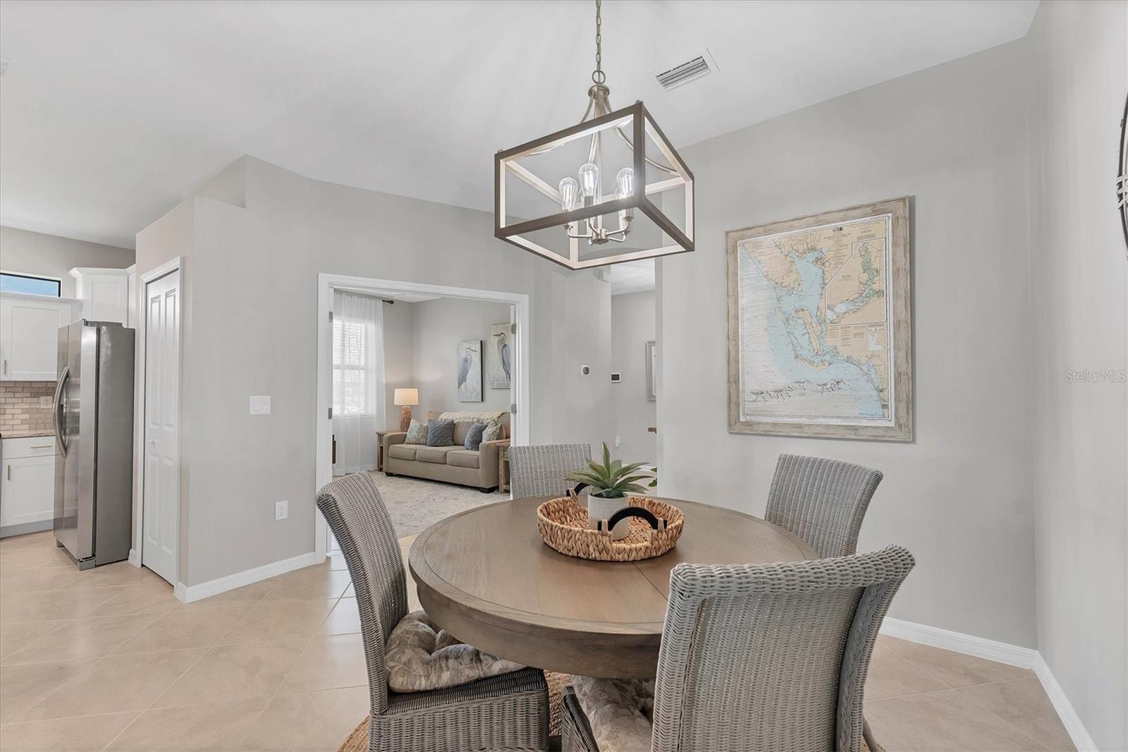 Image 22 of 46 For 2049 Bonito Way