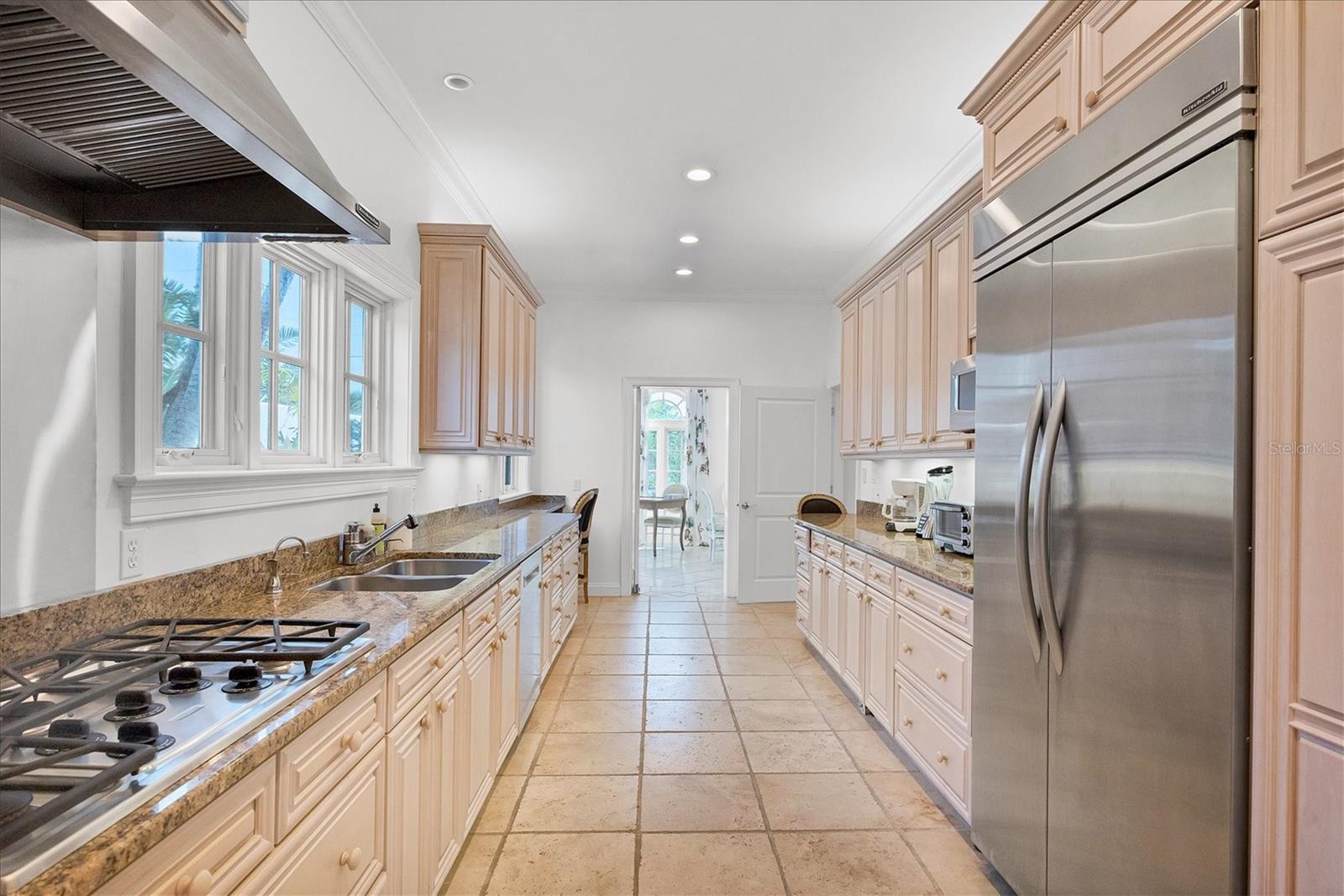 Image 18 of 45 For 1031 10th Street W