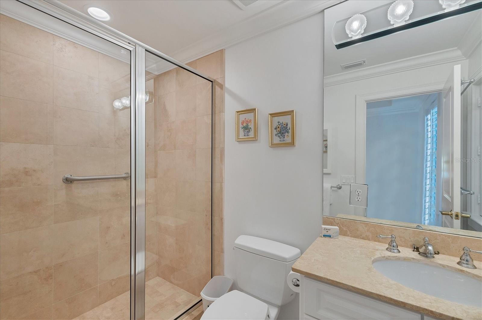 Image 30 of 45 For 1031 10th Street W