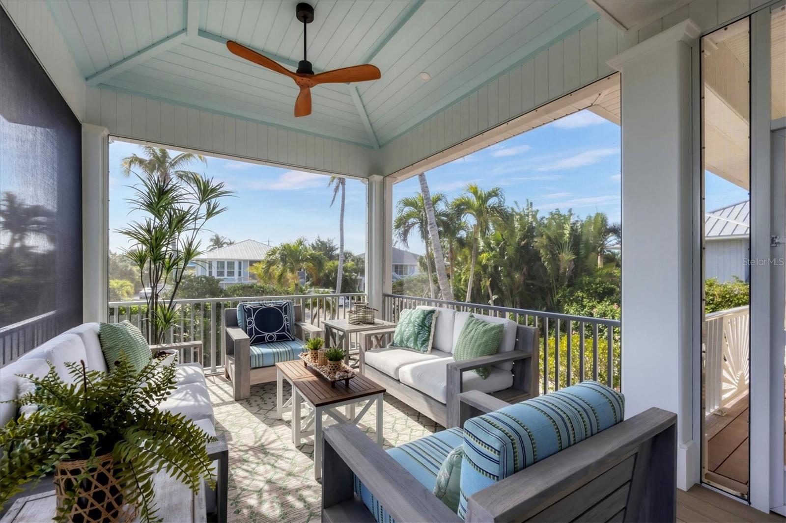 Image 16 of 53 For 2425 24th Street W
