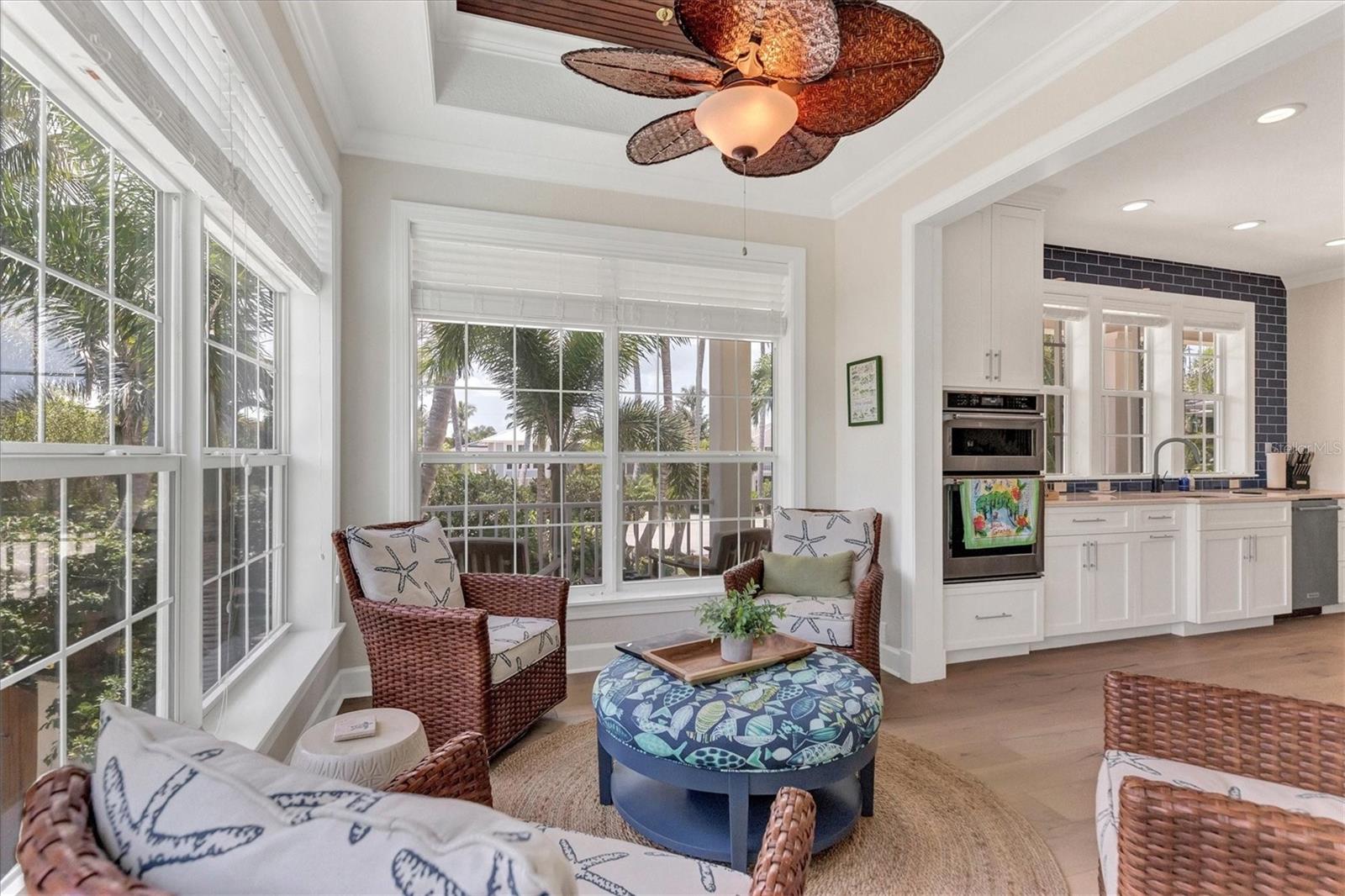 Image 21 of 53 For 2425 24th Street W