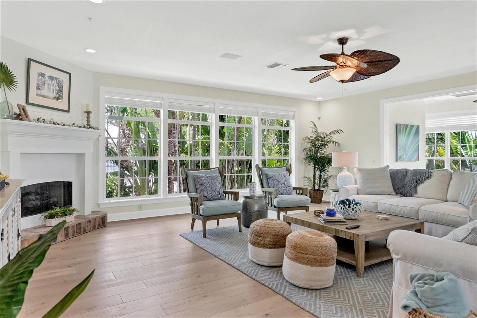 Image 27 of 53 For 2425 24th Street W
