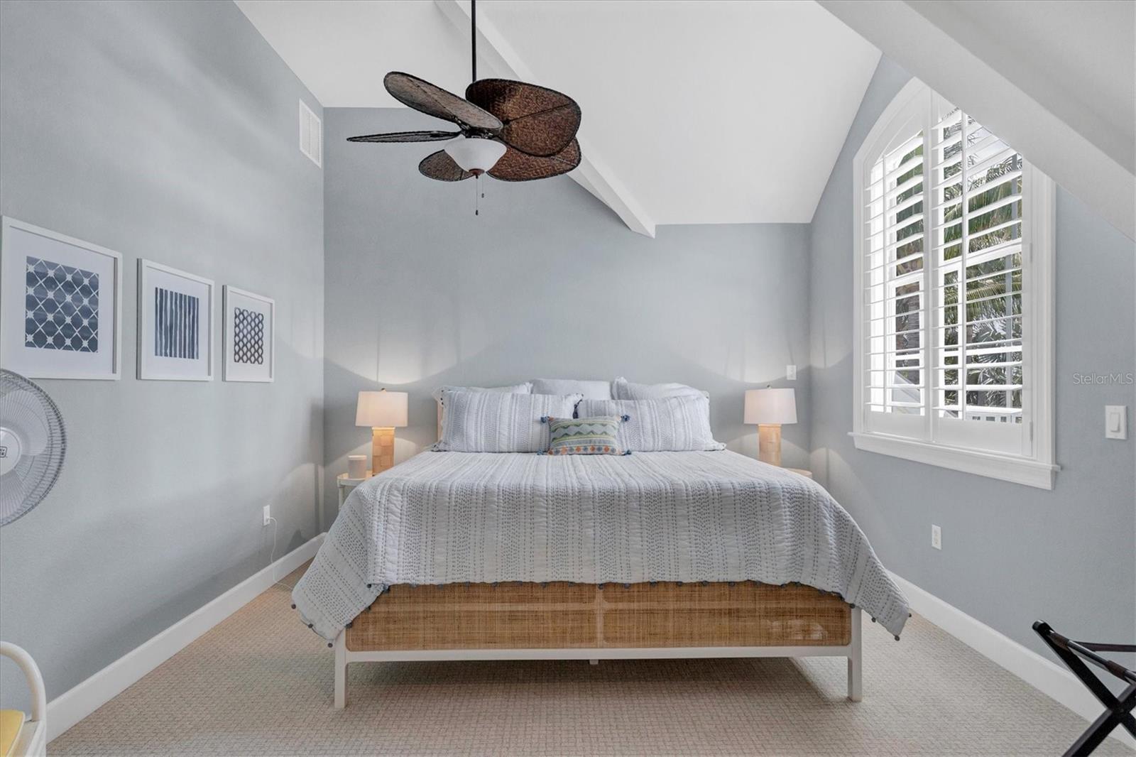 Image 39 of 53 For 2425 24th Street W