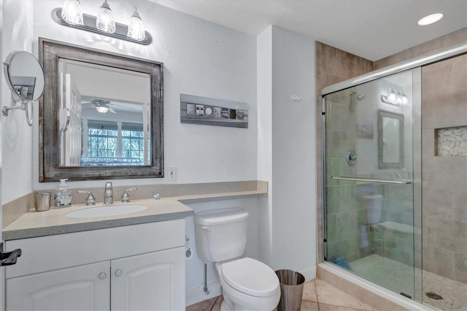 Image 45 of 53 For 2425 24th Street W