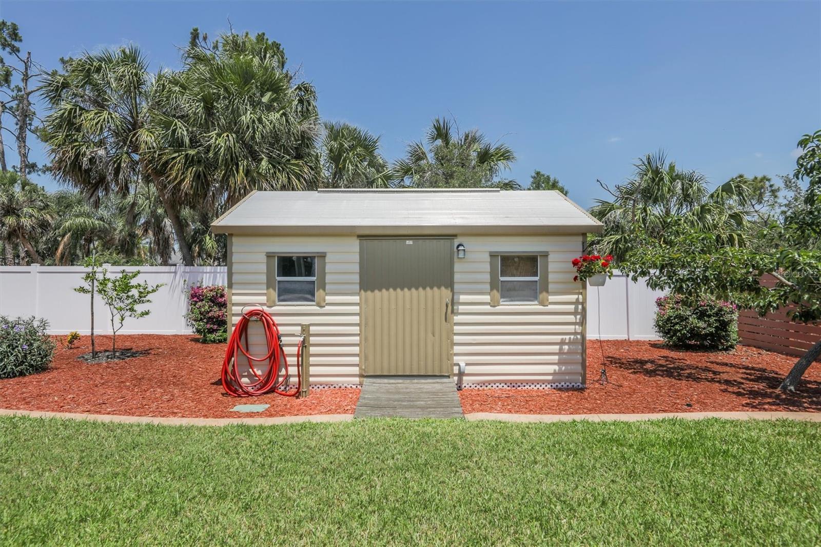 Image 38 of 50 For 6731 Blake Pledger Court