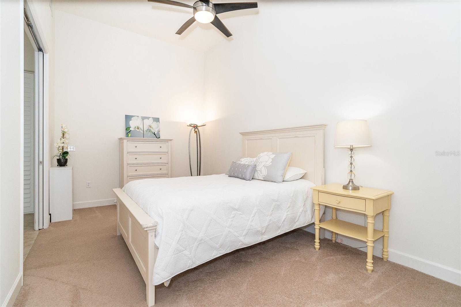 Image 10 of 45 For 1375 Beach Road 309