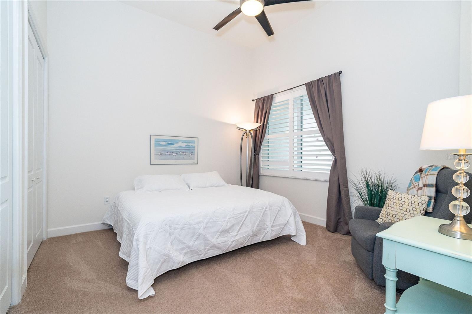 Image 13 of 45 For 1375 Beach Road 309