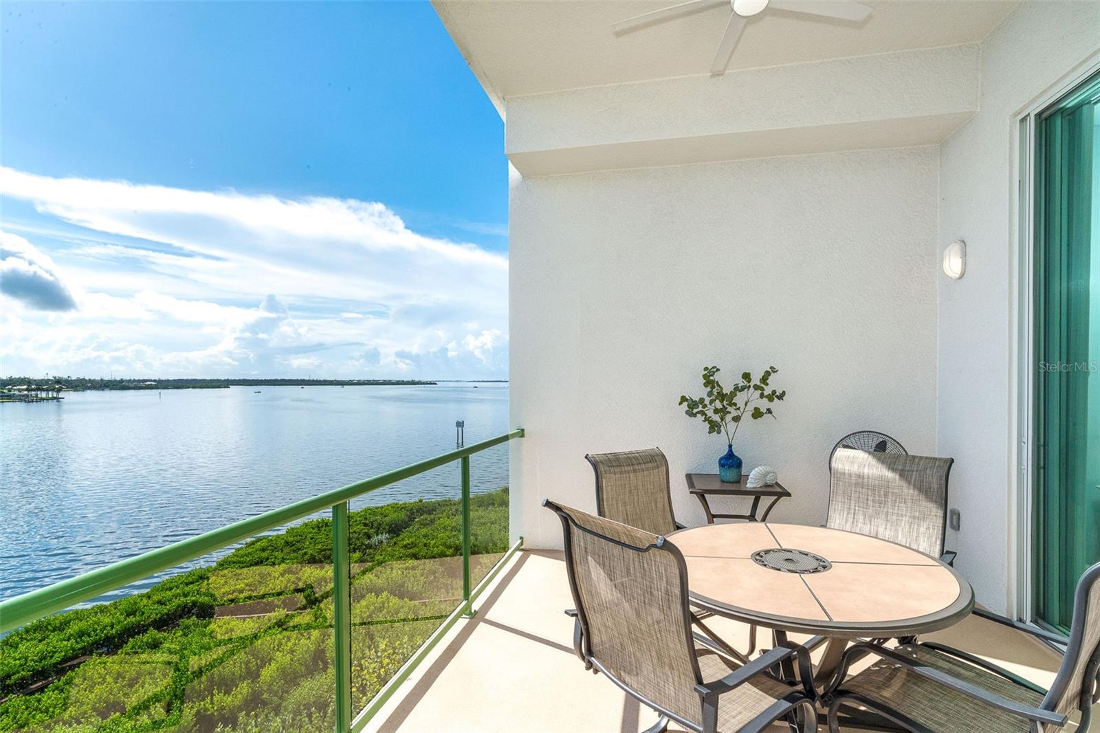 Image 31 of 45 For 1375 Beach Road 309