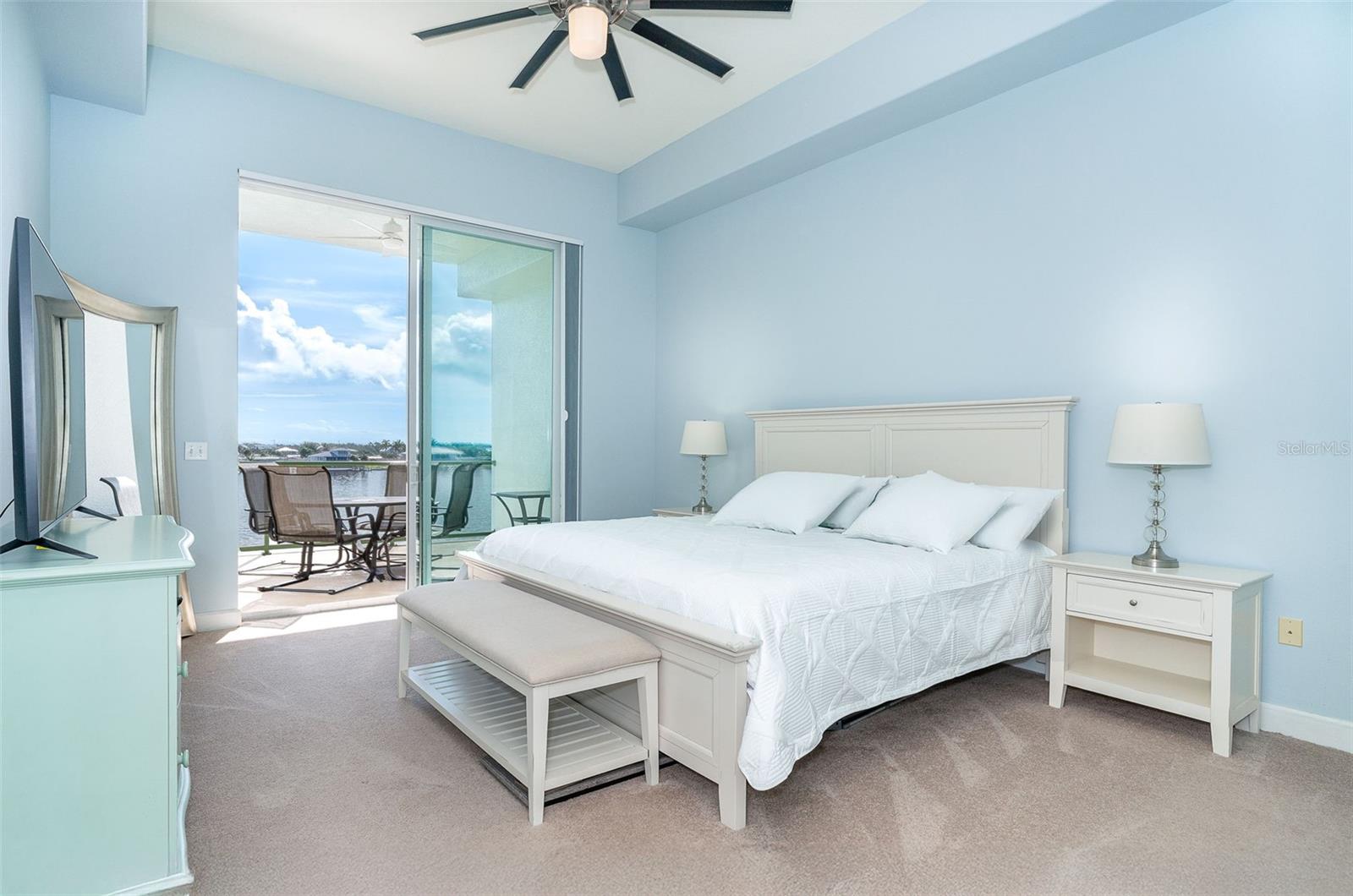 Image 37 of 45 For 1375 Beach Road 309