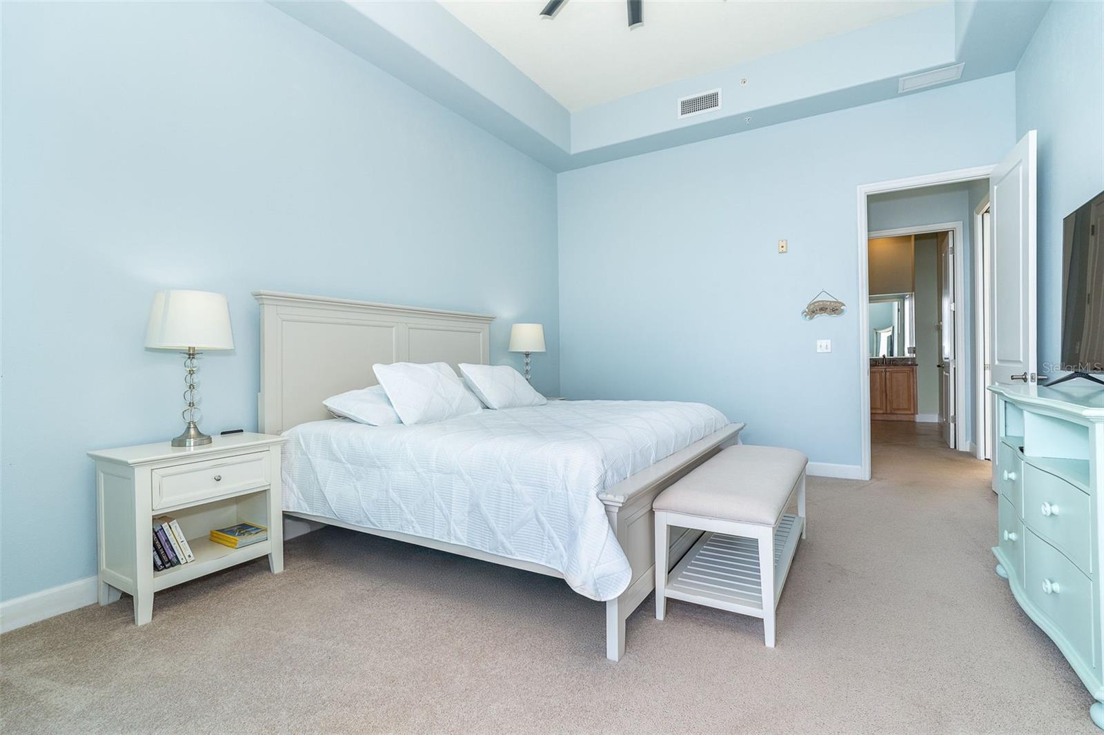 Image 38 of 45 For 1375 Beach Road 309